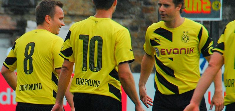 Grazian Schwoch trifft für BVB beim Sheffield FC