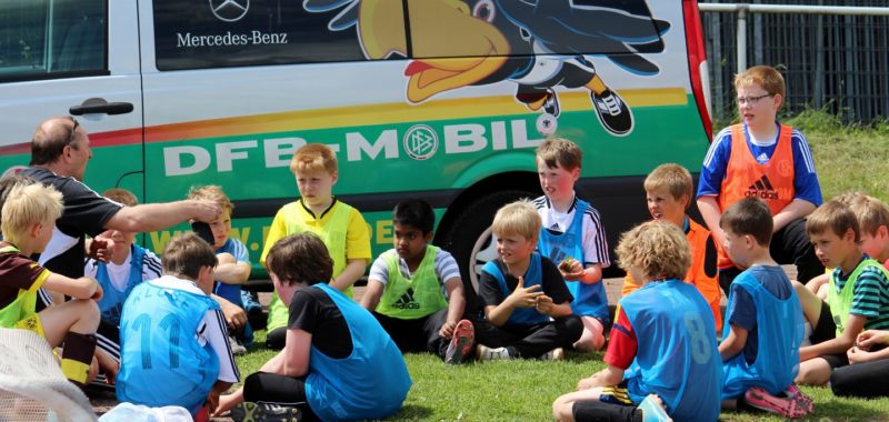 Trainingsauftakt der F-Jugend und Bambinis