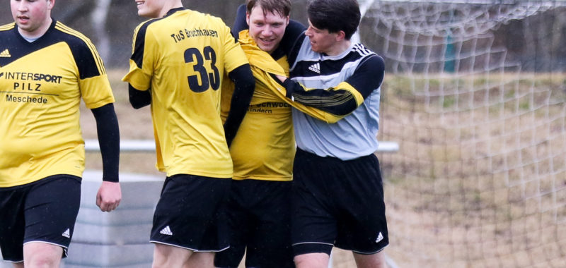 Hiag-Elf gewinnt nach bärenstarker 2. Halbzeit mit 3:2