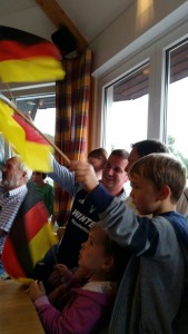 DKM_2016_10